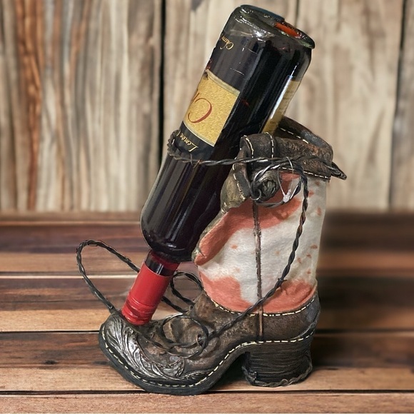 Handmade Wine Boot Holder Resin & Faux Fur Tabletop Decorative New H 9.5… - Picture 12 of 15